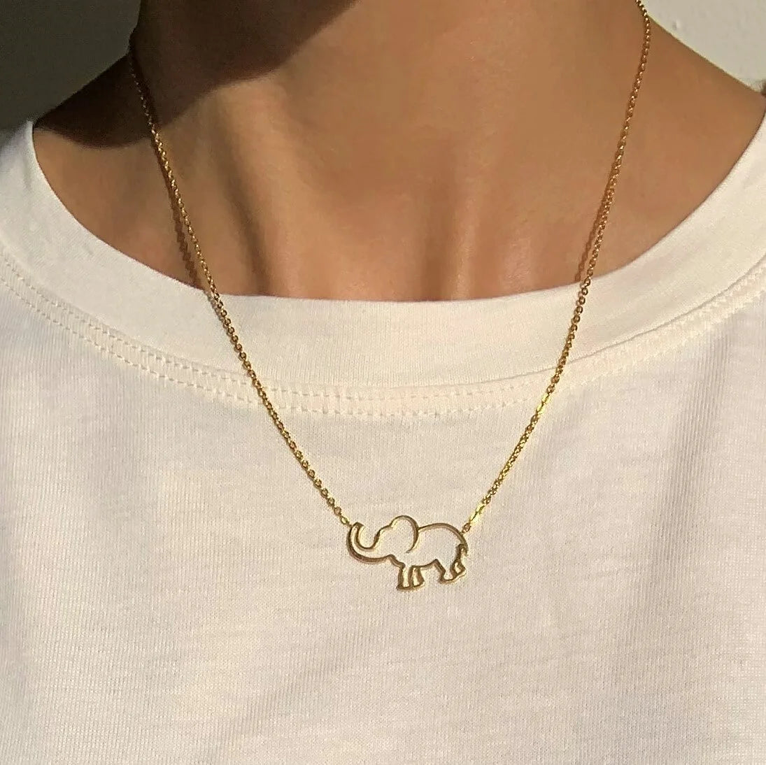 Elephant-pendant-animal-necklace-women-gold-layering-jewelry