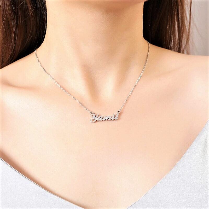 Heart Nameplate Necklace - The M Jewelers