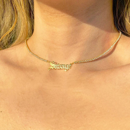 trendy-fashion-white-zircon-crystal-nameplate-necklace-for-women-gold