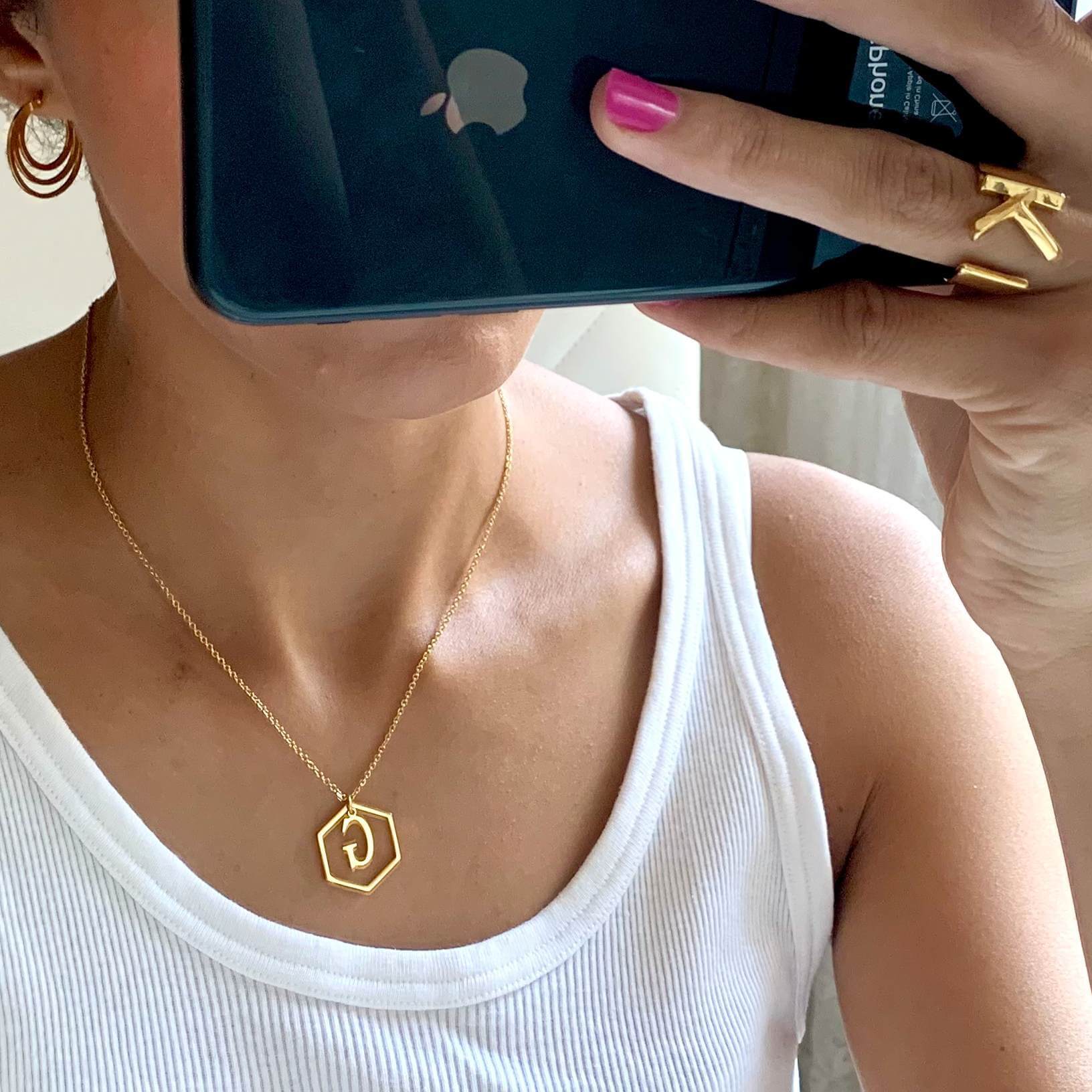 Layering jewelry Personalized Initial Letter Necklace for women in gold (Free shipping) | Simply Bo