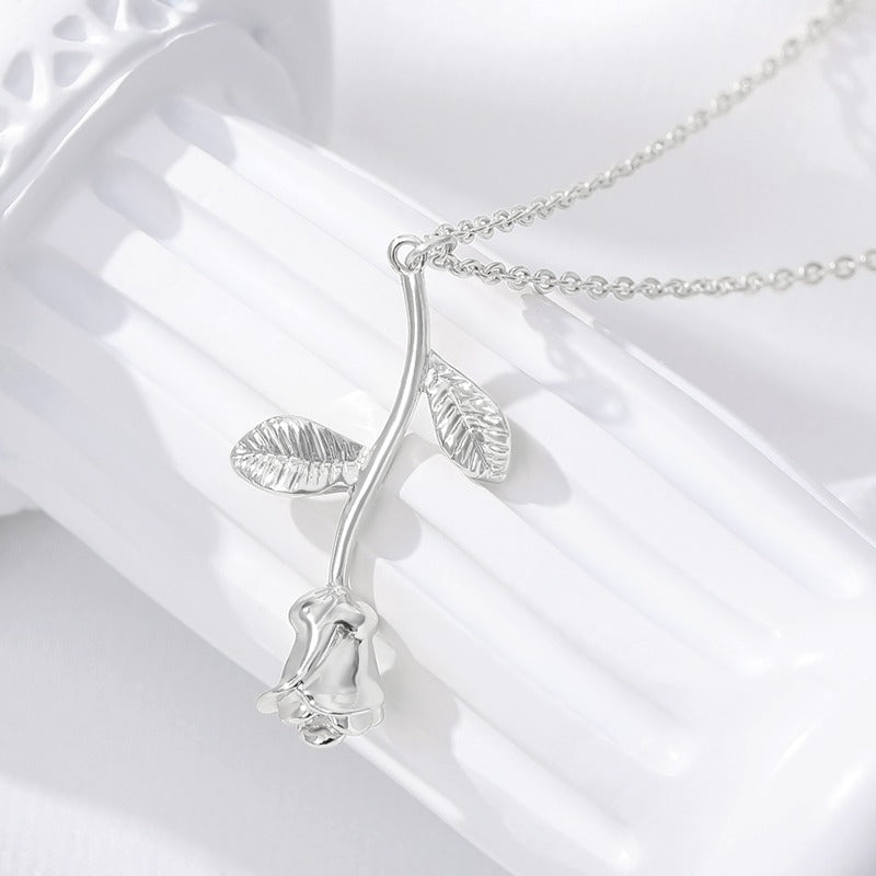 rose-flower-pendant-necklaces-for-women-silver